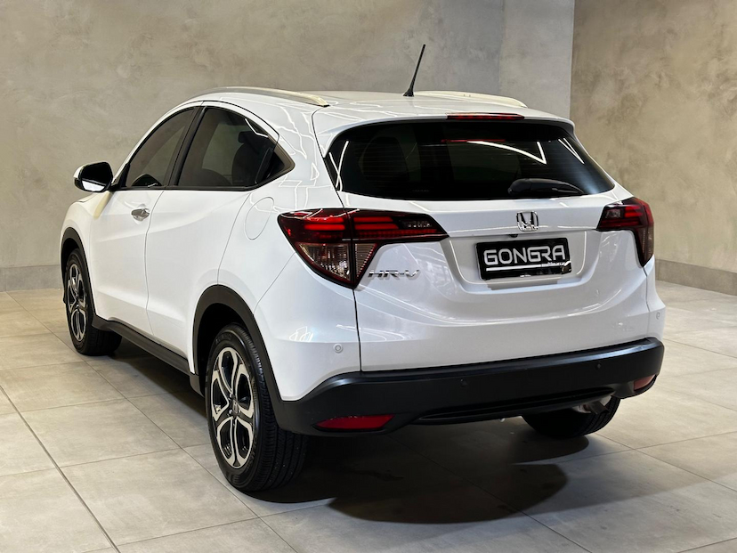 Foto do veículo HONDA HR-V HR-V TOURING 1.8 FLEXONE 16V 5P AUT 2018 90.563 KM 99.900,00