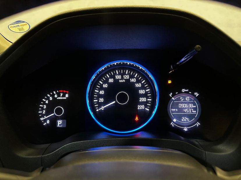 Foto do veículo HONDA HR-V HR-V TOURING 1.8 FLEXONE 16V 5P AUT 2018 90.563 KM 99.900,00