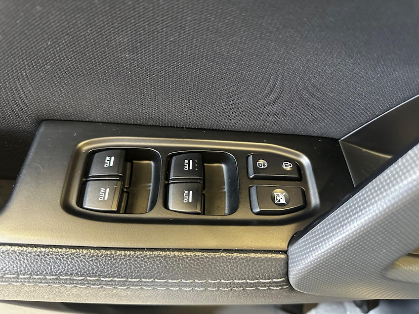 Foto do veículo HYUNDAI CRETA  1.6AT SMART PLUS 2021 54.100 KM 95.900,00