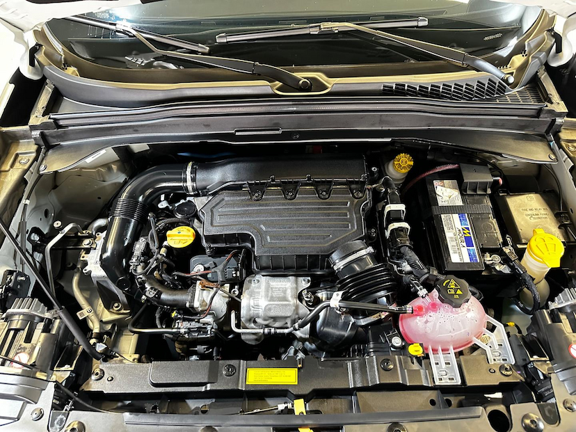 Foto do veículo JEEP RENEGADE  LONGITUDE T270 1.3 TB 4X2 FLEX AUT 2024 7.907 KM 126.900,00