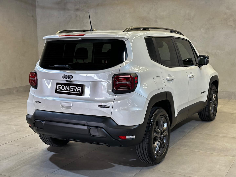 Foto do veículo JEEP RENEGADE  LONGITUDE T270 1.3 TB 4X2 FLEX AUT 2024 7.907 KM 126.900,00