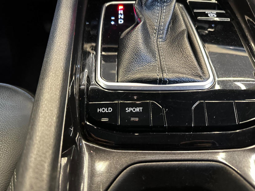 Foto do veículo JEEP COMPASS  LONG TF 2022 54.984 KM 129.900,00