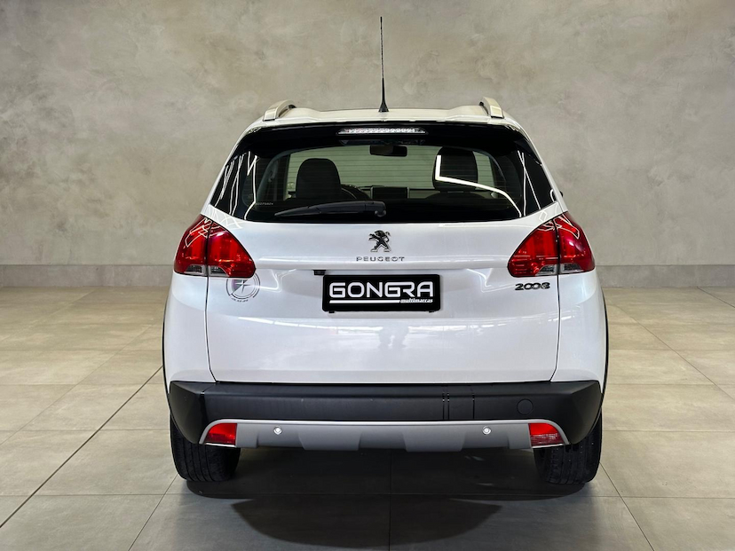 Foto do veículo PEUGEOT 2008  CROSS EAT6 2019 86.631 KM 71.900,00