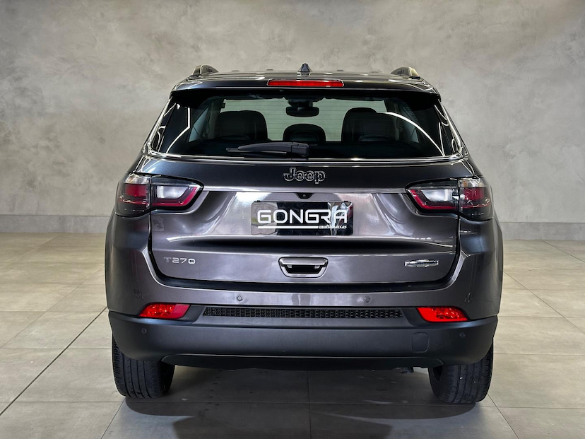 Foto do veículo JEEP COMPASS  LONG TF 2022 82.557 KM 119.900,00