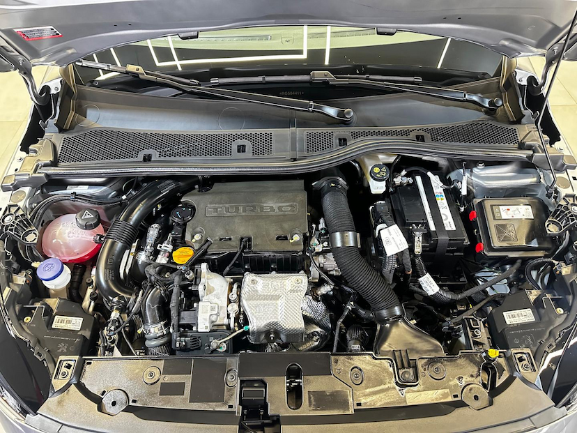 Foto do veículo PEUGEOT 208  GRIFFE AT 2024 3.549 KM 108.900,00