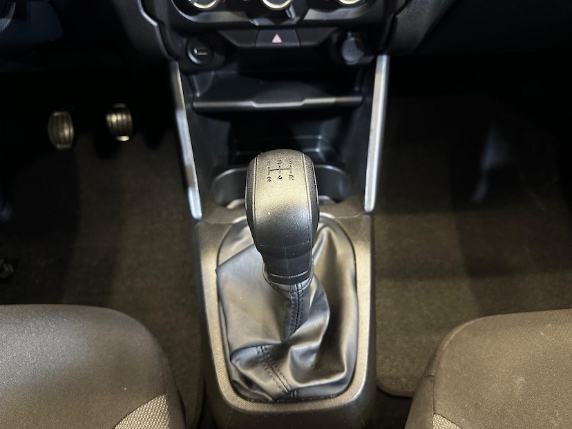 Foto do veículo CITROËN C3  LIVE PACK 1.0 MT 2025 5.420 KM 74.900,00