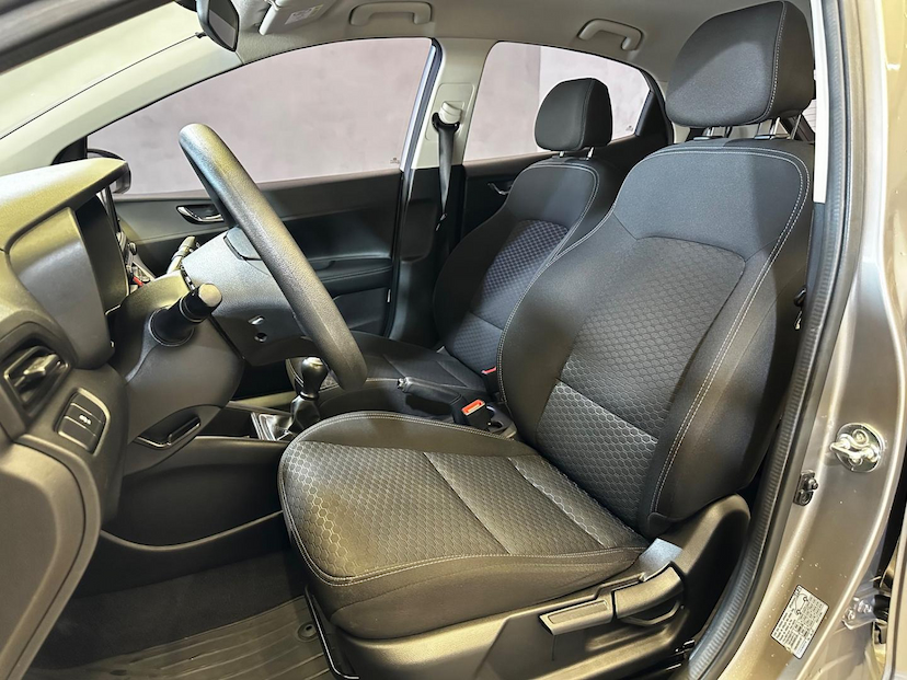 Foto do veículo HYUNDAI HB20  10M EVOLUTI 2021 43.174 KM 68.900,00