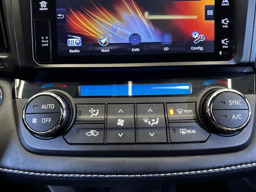 Foto do veículo TOYOTA RAV4  2.0 4X2 2018 86.097 KM 125.900,00