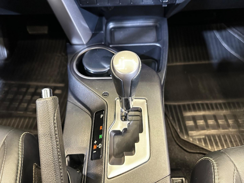 Foto do veículo TOYOTA RAV4  2.0 4X2 2018 86.097 KM 125.900,00