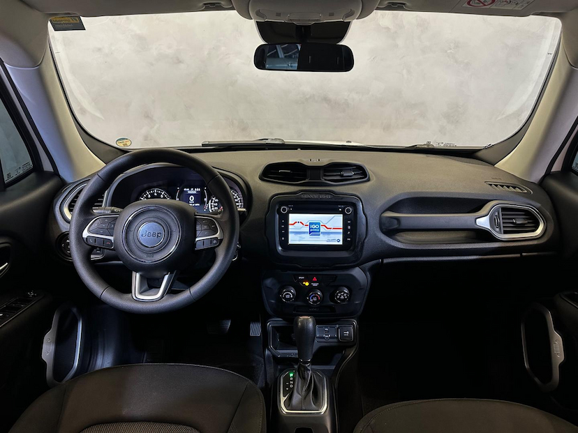 Foto do veículo JEEP RENEGADE  1.8 16V FLEX SPORT 4P AUTOMÁTICO 2019 47.871 KM 75.900,00