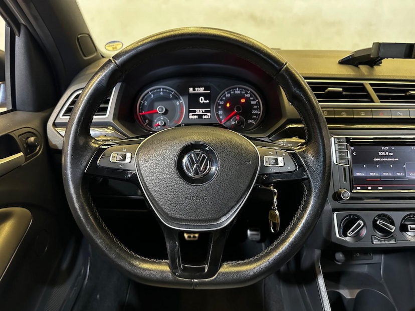 Foto do veículo VOLKSWAGEN SAVEIRO  CD CROSS MA 2017 80.258 KM 84.900,00