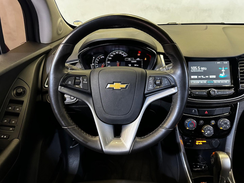 Foto do veículo CHEVROLET TRACKER  PREMIER 1.4 TURBO 16V FLEX AUT 2018 83.000 KM 89.900,00