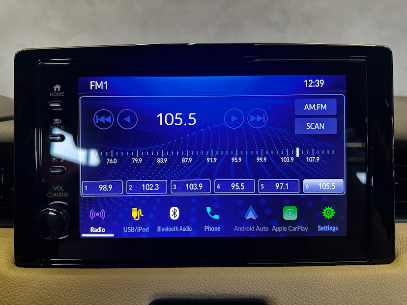 Foto do veículo HONDA HR-V HR-V EX HS 2024 13.797 KM 146.900,00
