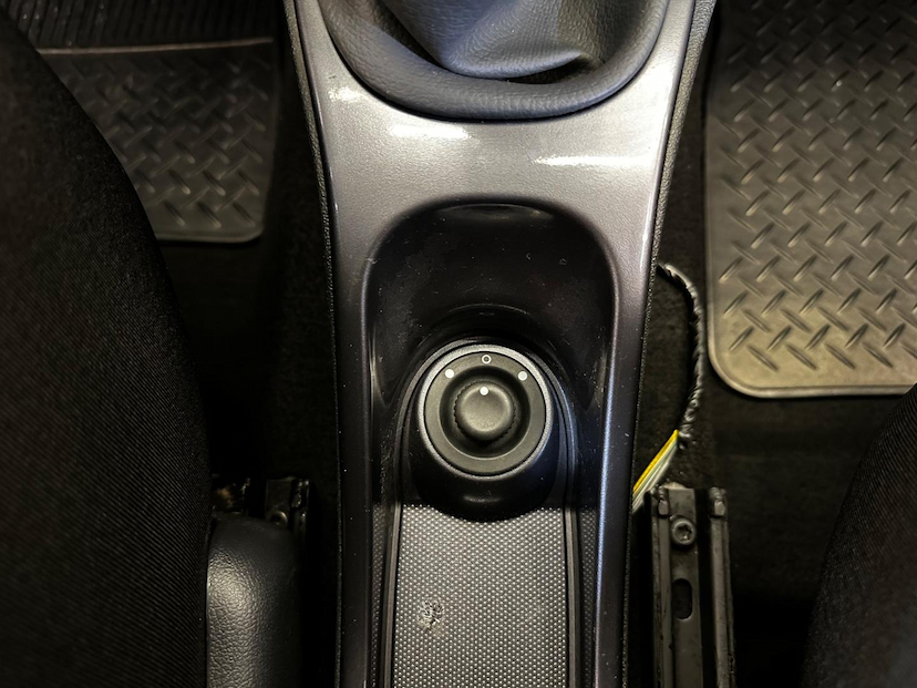 Foto do veículo RENAULT DUSTER  20 D 4X2 2015 97.207 KM 59.900,00