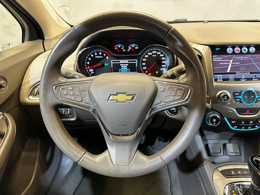 Foto do veículo CHEVROLET CRUZE  SPORT LTZ 1.4 16V TB FLEX 5P AUT. 2018 61.480 KM 99.900,00