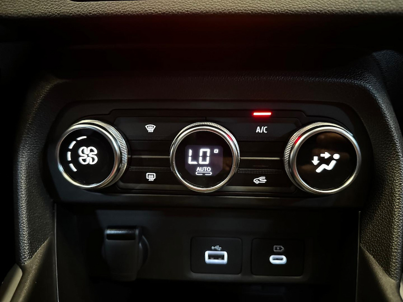 Foto do veículo RENAULT KARDIAN  PREM. ED FLEX 1.0 TB 12V 5P AUT. 2025 7.009 KM 112.900,00