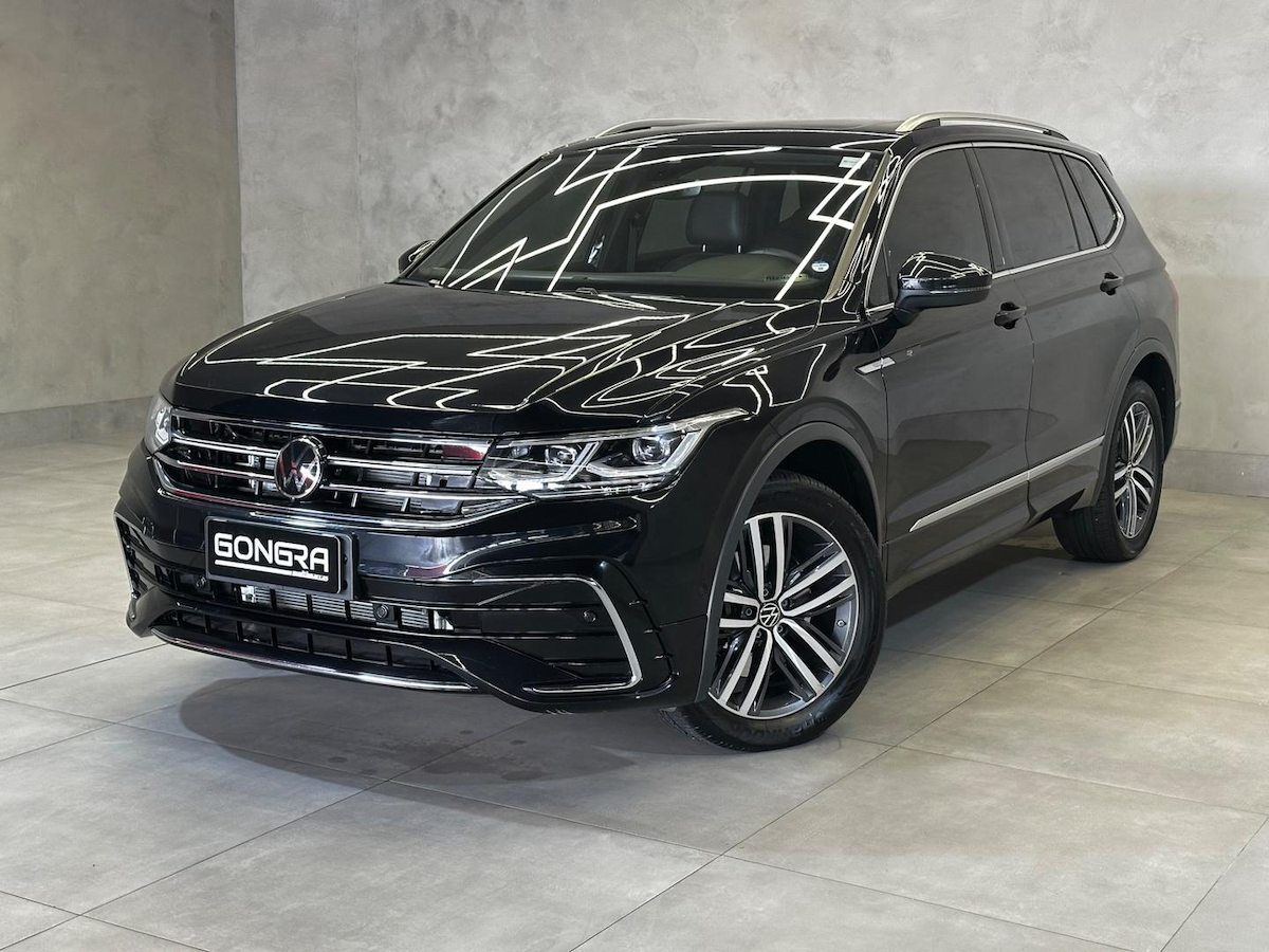 Foto do veículo VOLKSWAGEN TIGUAN  R-LINE TSI 2.0 16V 2023/2024 23.059 KM R$ 236.900,00