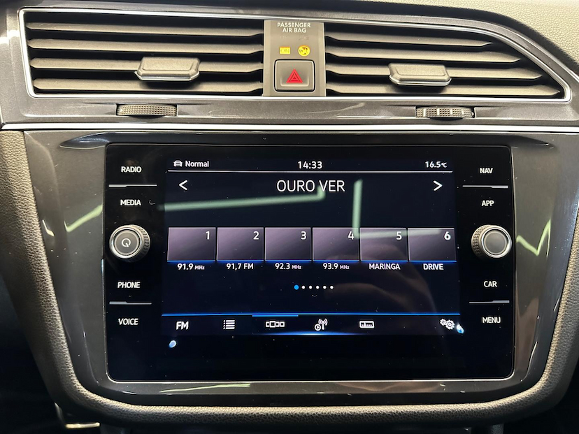 Foto do veículo VOLKSWAGEN TIGUAN  R-LINE TSI 2.0 16V 2024 23.059 KM 229.900,00