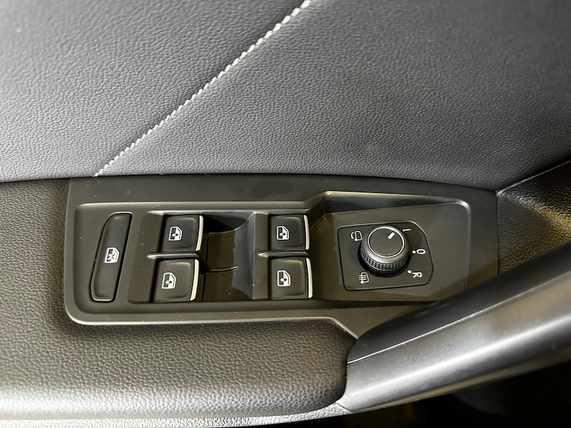 Foto do veículo VOLKSWAGEN TIGUAN  R-LINE TSI 2.0 16V 2024 23.059 KM 229.900,00