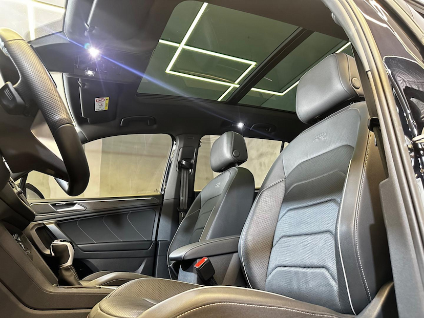 Foto do veículo VOLKSWAGEN TIGUAN  R-LINE TSI 2.0 16V 2024 23.059 KM 229.900,00