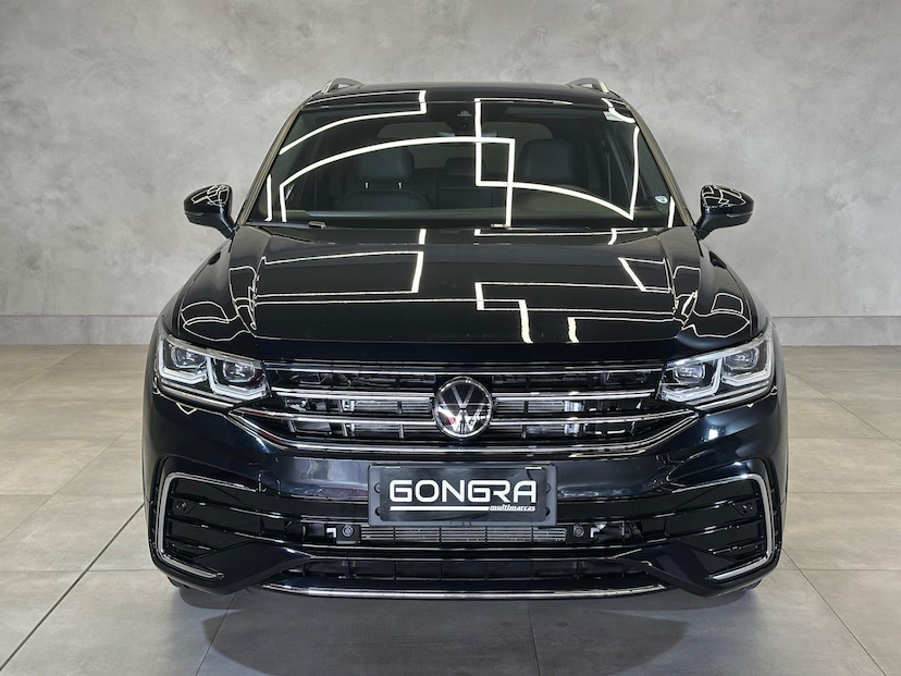 Foto do veículo VOLKSWAGEN TIGUAN  R-LINE TSI 2.0 16V 2024 23.059 KM 229.900,00