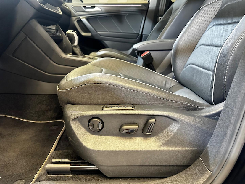 Foto do veículo VOLKSWAGEN TIGUAN  R-LINE TSI 2.0 16V 2024 23.059 KM 229.900,00