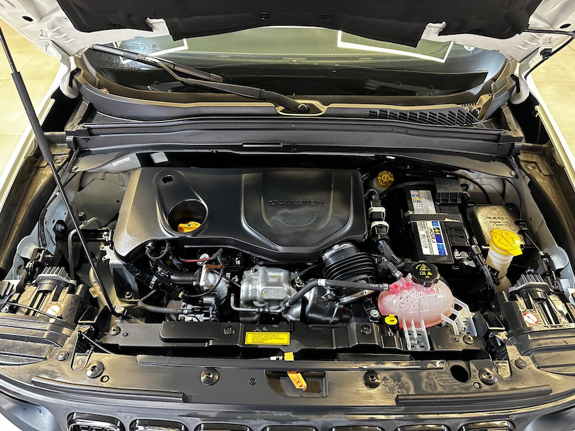 Foto do veículo JEEP RENEGADE  SPORT T270 1.3 TB 4X2 FLEX AUT. 2023 19.476 KM 108.900,00