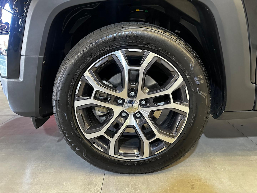 Foto do veículo JEEP RENEGADE  LONGITUDE T270 1.3 TB 4X2 FLEX AUT 2024 11.905 KM 119.900,00