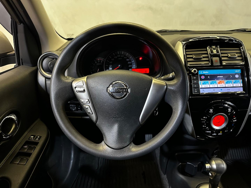 Foto do veículo NISSAN MARCH  16SL CVT 2019 76.617 KM 66.900,00