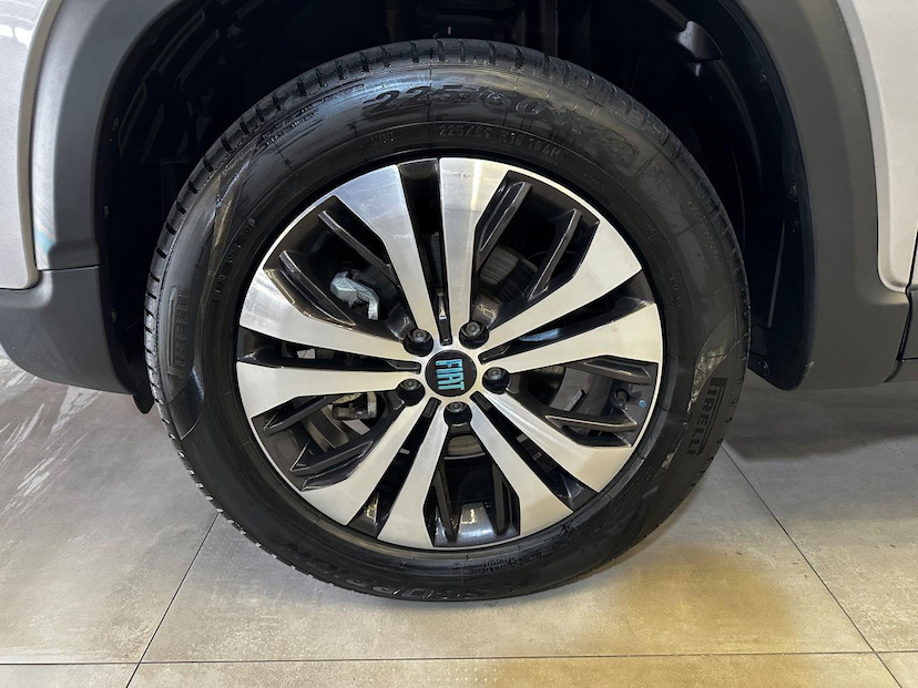 Foto do veículo FIAT TORO  VOLCANO 1.3 T270 4X2 FLEX AUT. 2025 135 KM 164.900,00