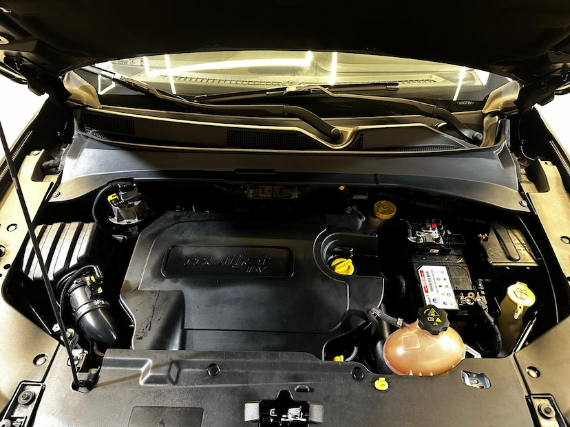 Foto do veículo JEEP COMPASS  LONGITUDE D 2018 118.801 KM 96.900,00