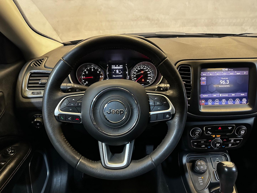 Foto do veículo JEEP COMPASS  LONGITUDE D 2018 118.801 KM 96.900,00