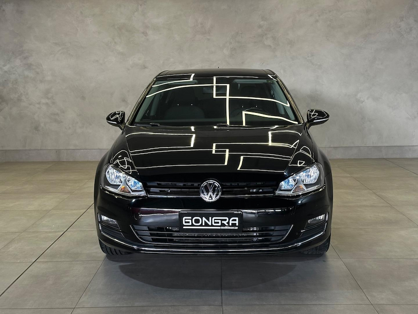 Foto do veículo VOLKSWAGEN GOLF  HIGHLINE 1.4L TSI AUT. 2015 117.223 KM 85.900,00