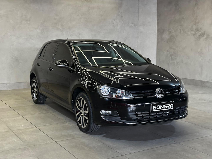 Foto do veículo VOLKSWAGEN GOLF  HIGHLINE 1.4L TSI AUT. 2015 117.223 KM 85.900,00