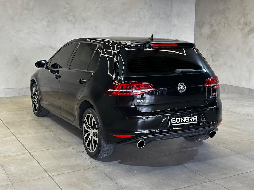Foto do veículo VOLKSWAGEN GOLF  HIGHLINE 1.4L TSI AUT. 2015 117.223 KM 85.900,00