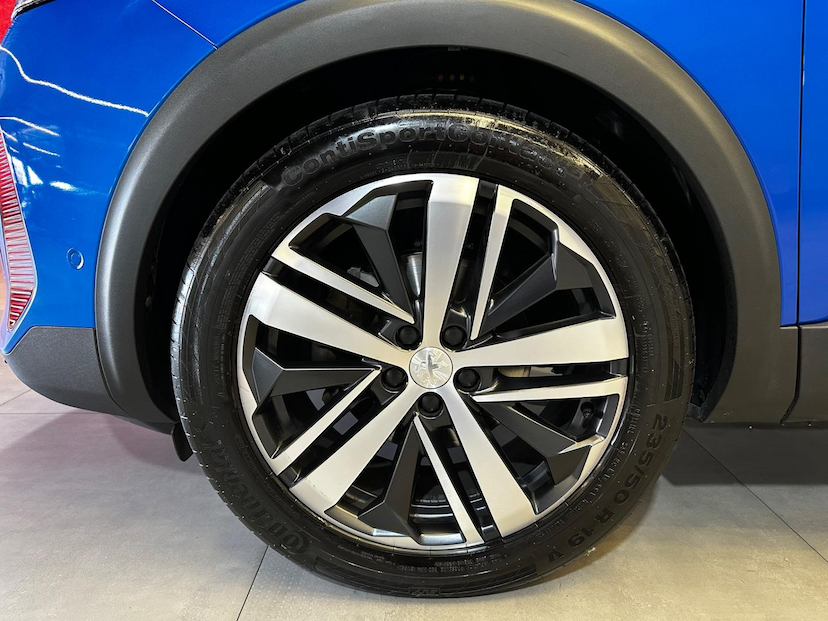 Foto do veículo PEUGEOT 3008  GT PACK A 2023 18.853 KM 179.900,00