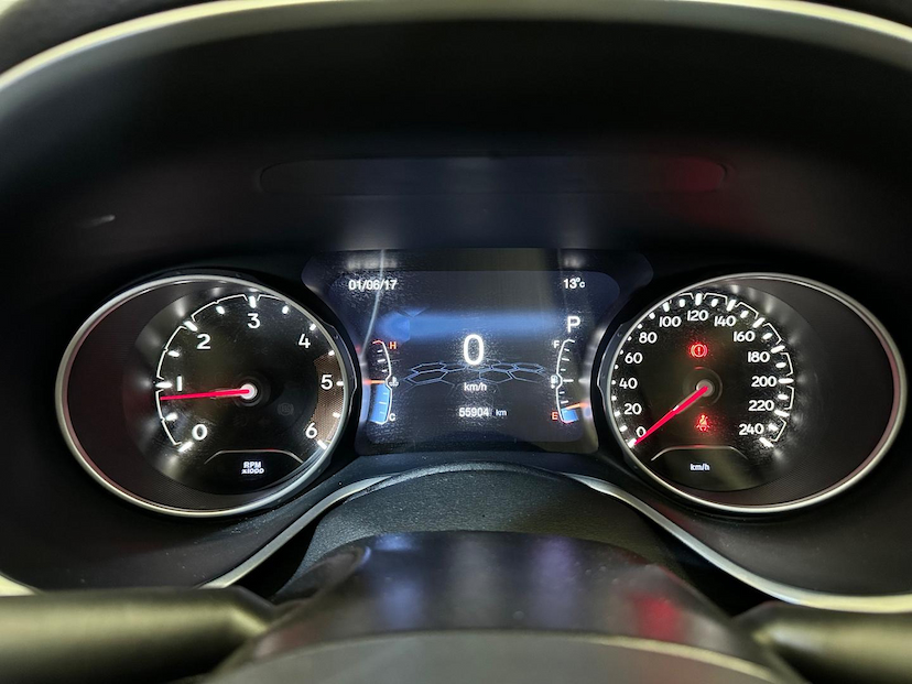 Foto do veículo JEEP COMPASS  LONGITUDE D 2019 55.854 KM 116.900,00
