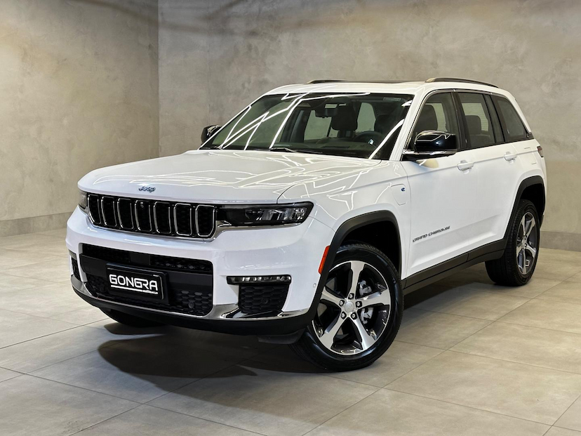Foto do veículo JEEP CHEROKEE GRAND  4XE 2.0 T. AUT. (HIBRIDO) 2023 10.185 KM 399.900,00