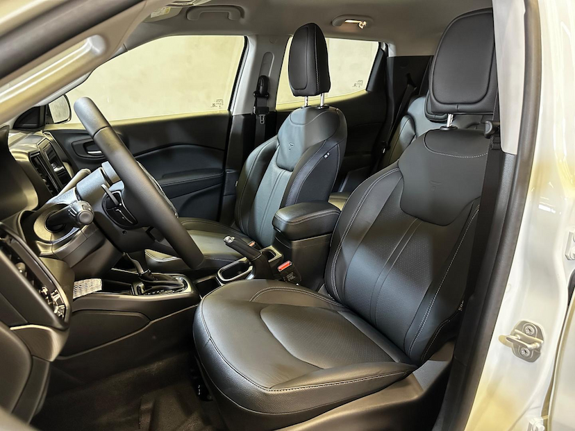 Foto do veículo FIAT TORO  VOLC AT9 4X4 2025 134 KM 176.900,00