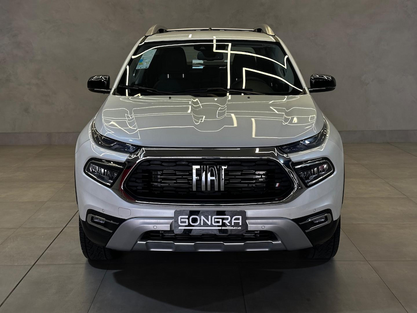 Foto do veículo FIAT TORO  VOLC AT9 4X4 2025 134 KM 176.900,00