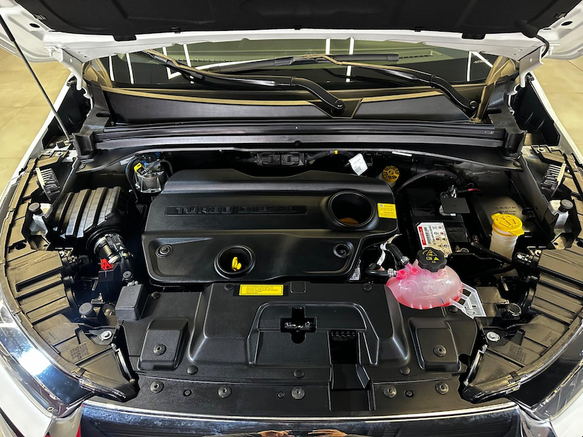 Foto do veículo FIAT TORO  VOLC AT9 4X4 2025 134 KM 176.900,00