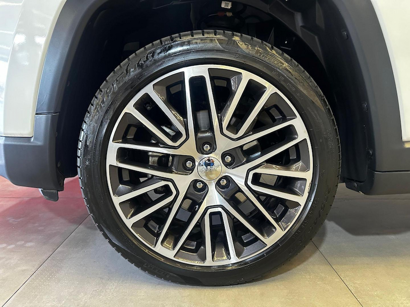 Foto do veículo JEEP COMPASS  LIMITED TF 2024 21.363 KM 166.900,00