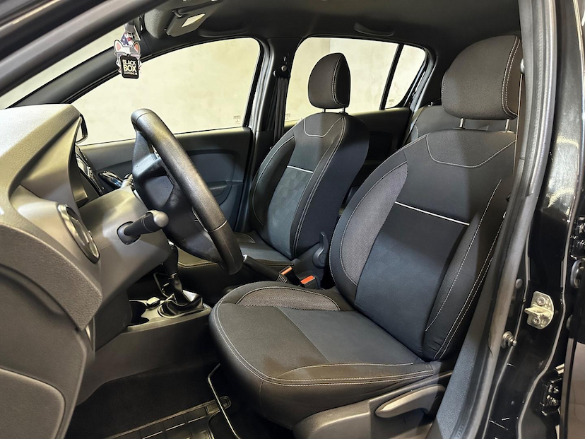 Foto do veículo RENAULT SANDERO  ZEN 1.6 CVT 2020 57.106 KM 66.900,00