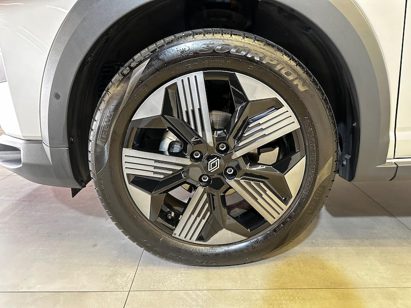Foto do veículo RENAULT KARDIAN  PREM. ED FLEX 1.0 TB 12V 5P AUT. 2025 9.500 KM 112.900,00