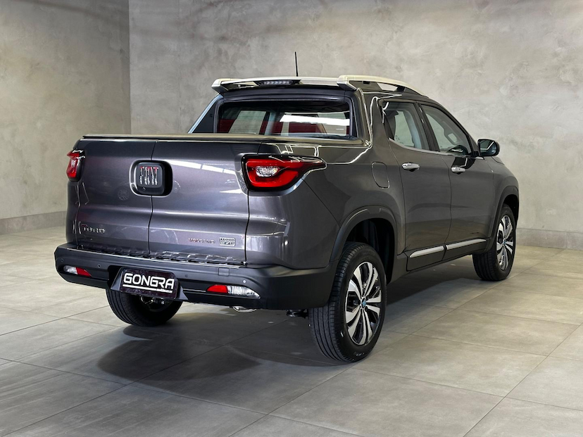 Foto do veículo FIAT TORO  VOLCANO 1.3 T270 4X2 FLEX AUT. 2025 136 KM 159.900,00