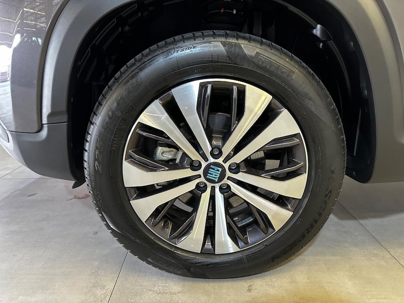 Foto do veículo FIAT TORO  VOLCANO 1.3 T270 4X2 FLEX AUT. 2025 136 KM 159.900,00