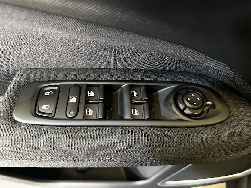 Foto do veículo FIAT TORO  ENDURANCE 1.3 T270 4X2 FLEX AUT. 2025 136 KM 134.900,00