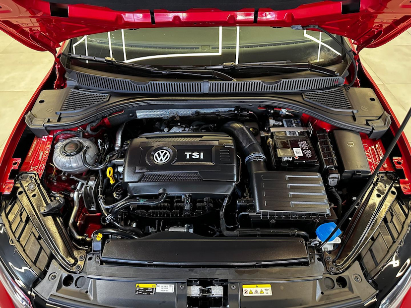 Foto do veículo VOLKSWAGEN JETTA  GLI 350 TSI 2.0 16V 4P AUT 2023 36.321 KM 202.900,00