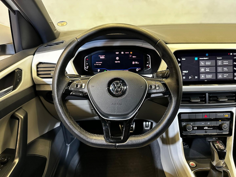 Foto do veículo VOLKSWAGEN T-CROSS T-CROSS HIGHLINE 1.4 TSI FLEX 16V 5P AUT 2021 62.123 KM 117.900,00
