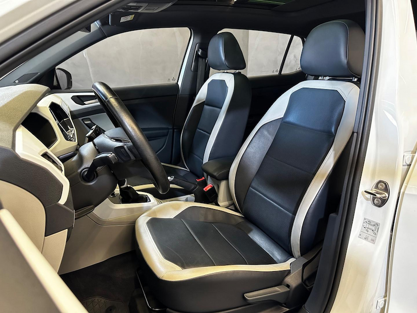 Foto do veículo VOLKSWAGEN T-CROSS T-CROSS HIGHLINE 1.4 TSI FLEX 16V 5P AUT 2021 62.123 KM 117.900,00